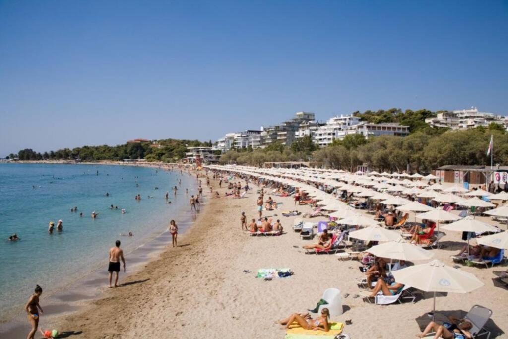 Tropicana Athena Bagian luar foto